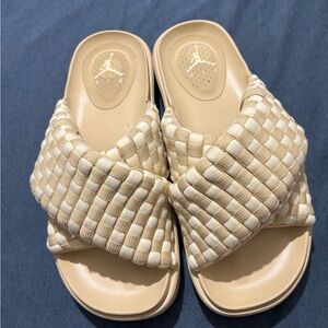 Jordan Women's Beige Woven Sofia Slide Sandals